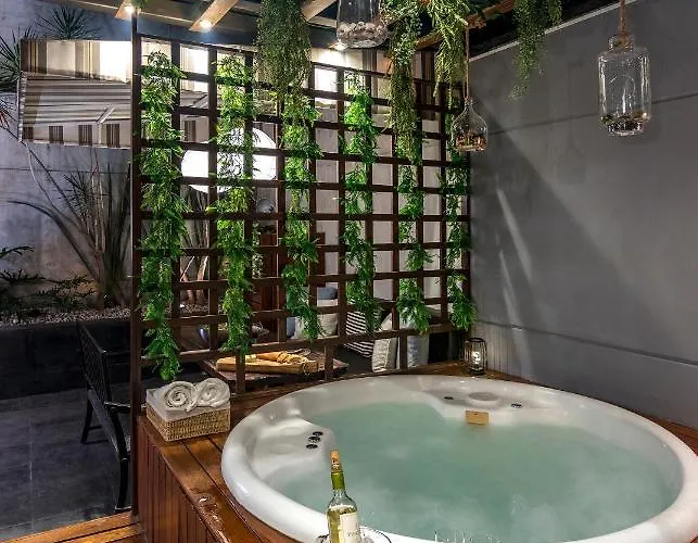 Grand Cinema & Jacuzzi Apartment Mexico City